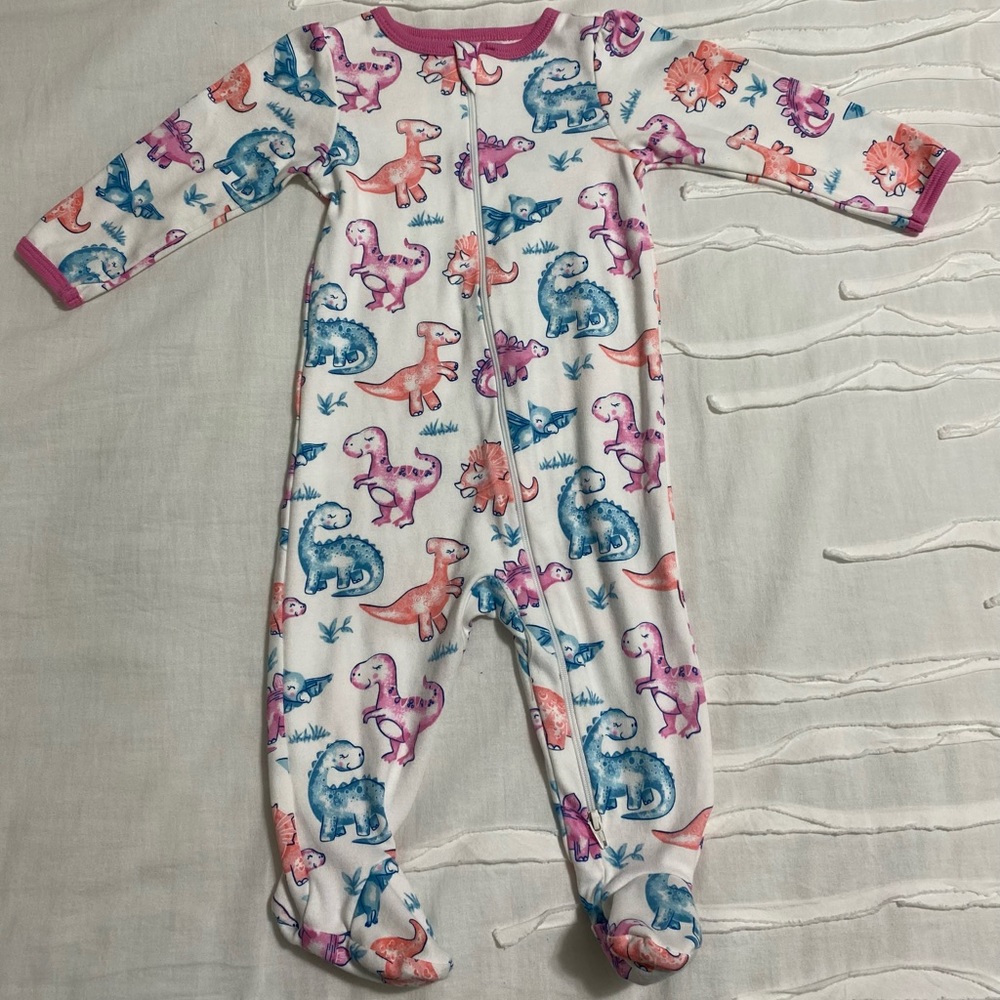 Set of 2 wonder nation Sleep and Plays.